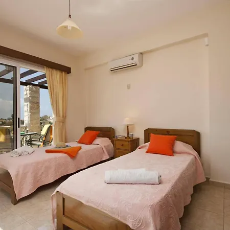 Antria By Вилла